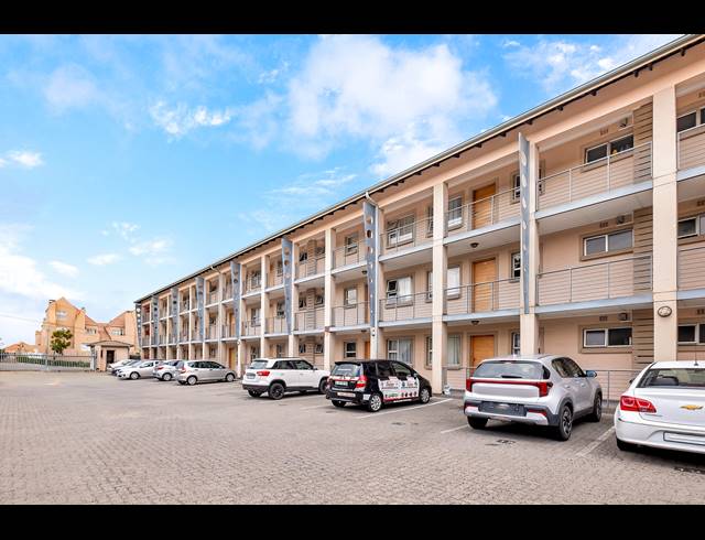 1 BEDROOM APARTMENT FOR SALE IN FERNDALE